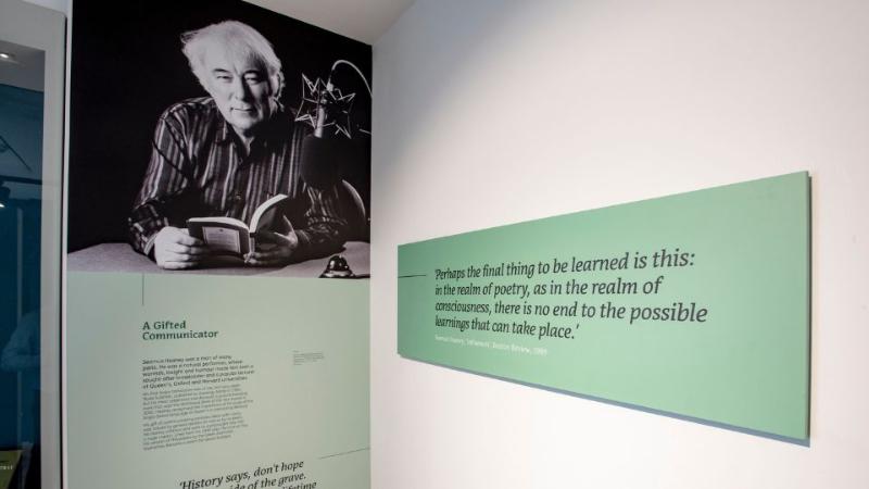 Picture of Seamus Heaney and a quote