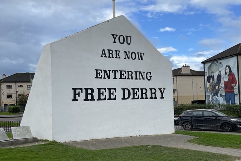 Entering Free Derry sign