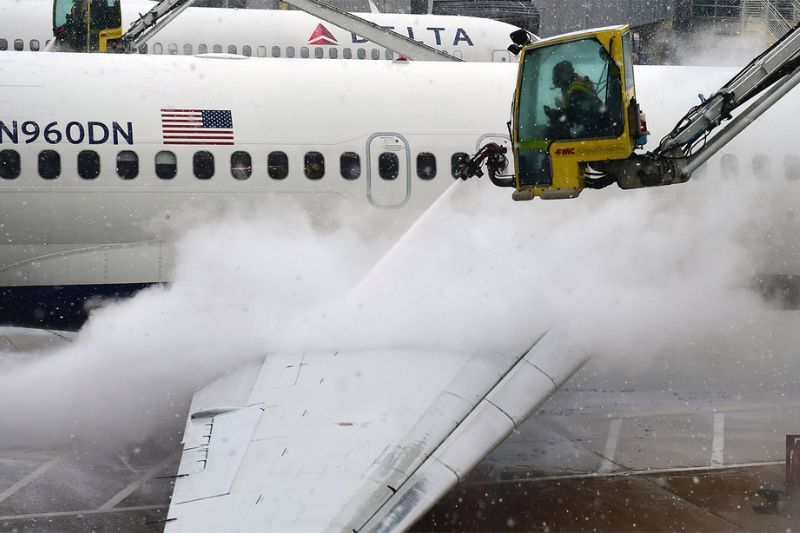 Spray used to defrost a plane wing