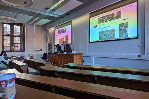 Lecture theatre - accounting lecture
