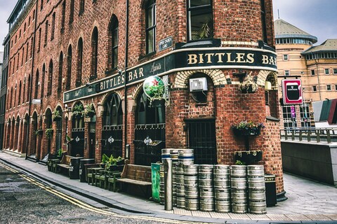 Bittles bar entrance