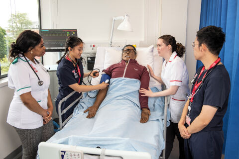 Medicine students in InterSim Centre, MBC