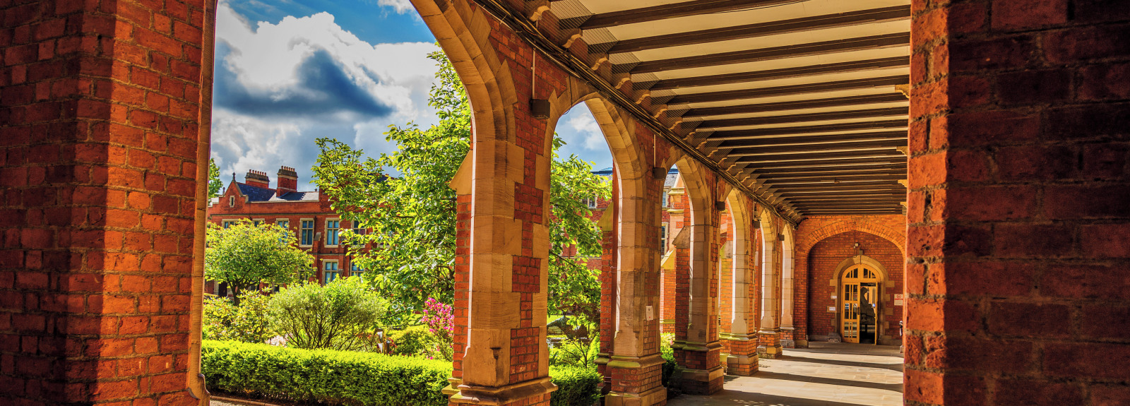 Queen's Cloisters