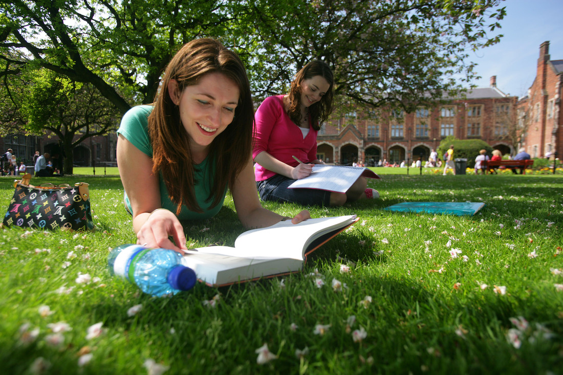 Students studying in the Quad in summertime